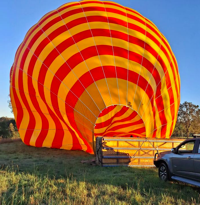 Get ready, balloon. Photo credit @_lones_ on Instagram