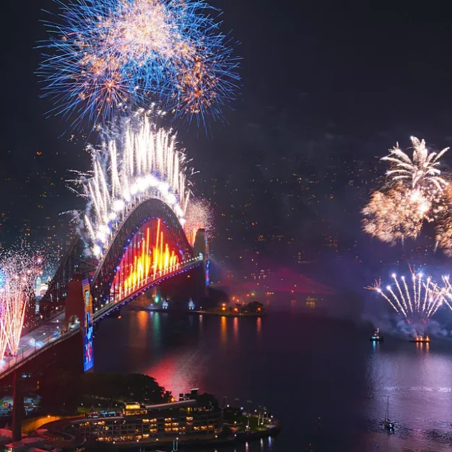 NYE firework in Sydney. Photo credit @Captain Cook Cruise on website